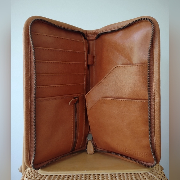 Ikat Leather Travel Wallet Portfolio - Picture 5 of 9